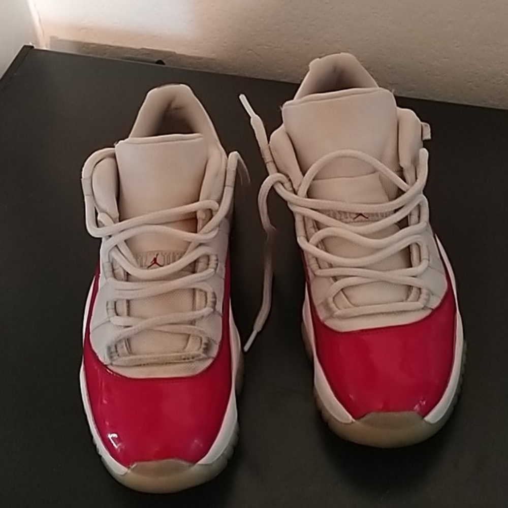 Cherry lows size 11.5